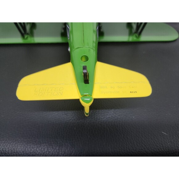 JOHN DEERE VINTAGE STEARMAN BI-PLANE AIRPLANE BANK  SPEC CAST #37516 - Picture 8 of 8